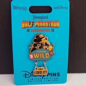 DISNEY runDisney 2025 Pin Disneyland Half Marathon Weekend Limited Release